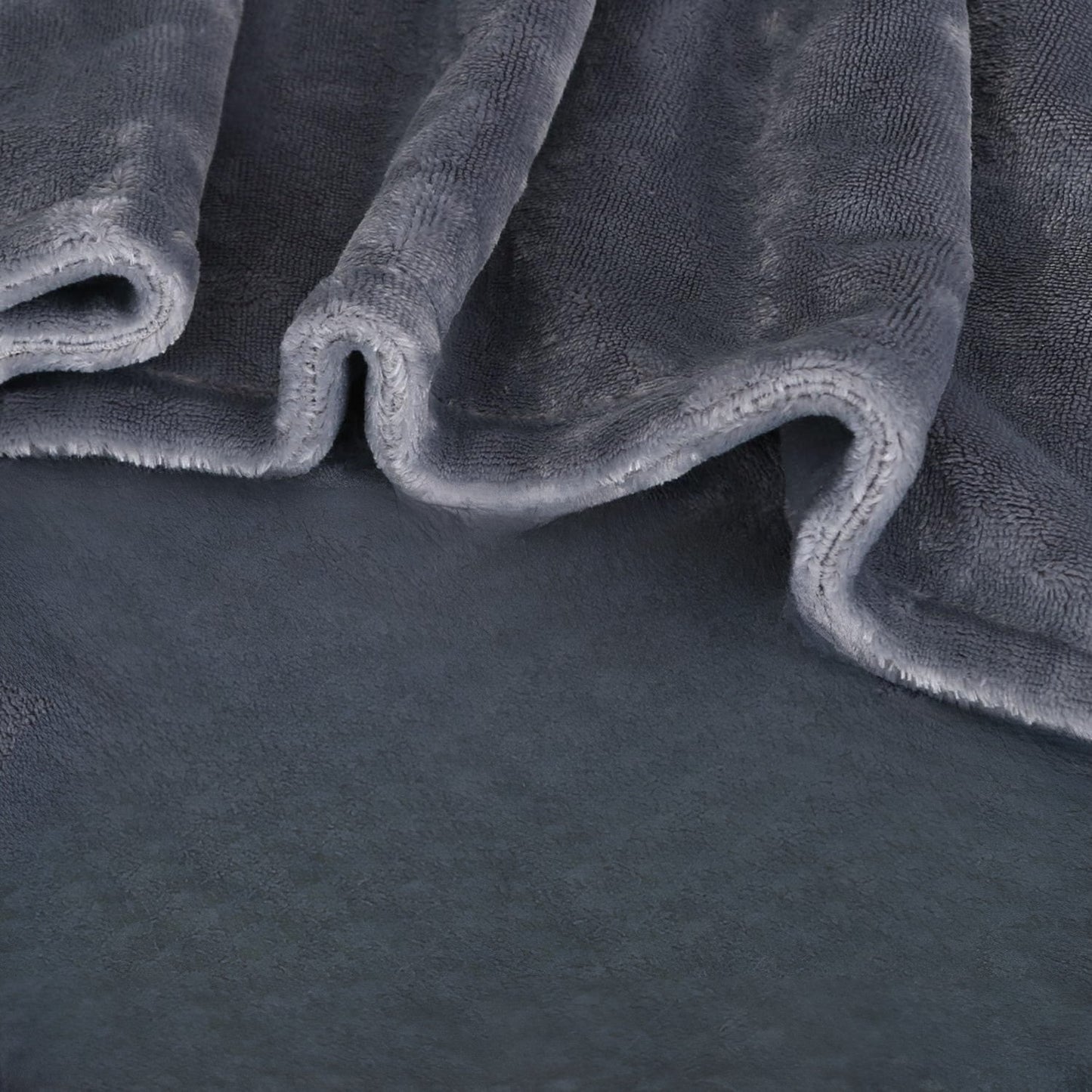 Realur™ - Heated Shawl Pro